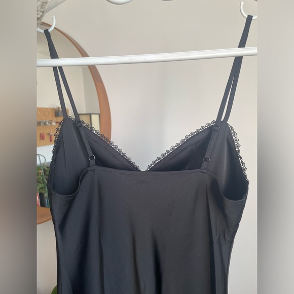 Aritzia long dress - Picture 4 of 7